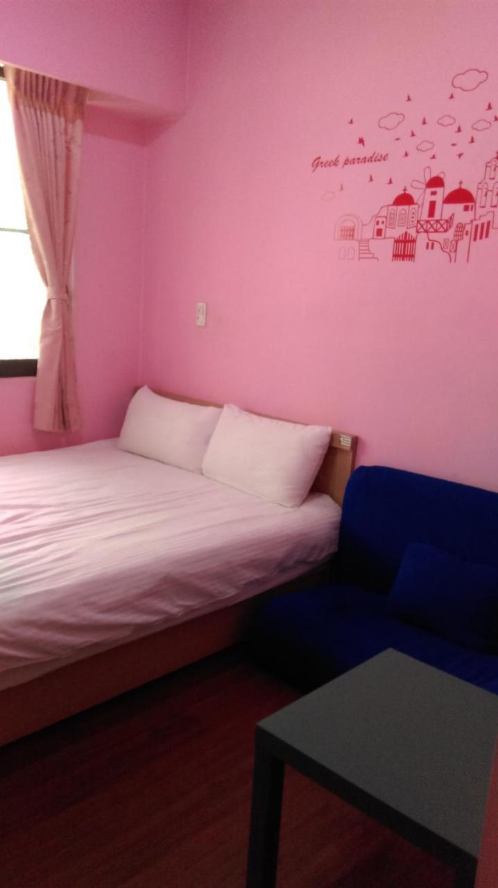تايتشونغ Fengjia Qing Su Homestay المظهر الخارجي الصورة
